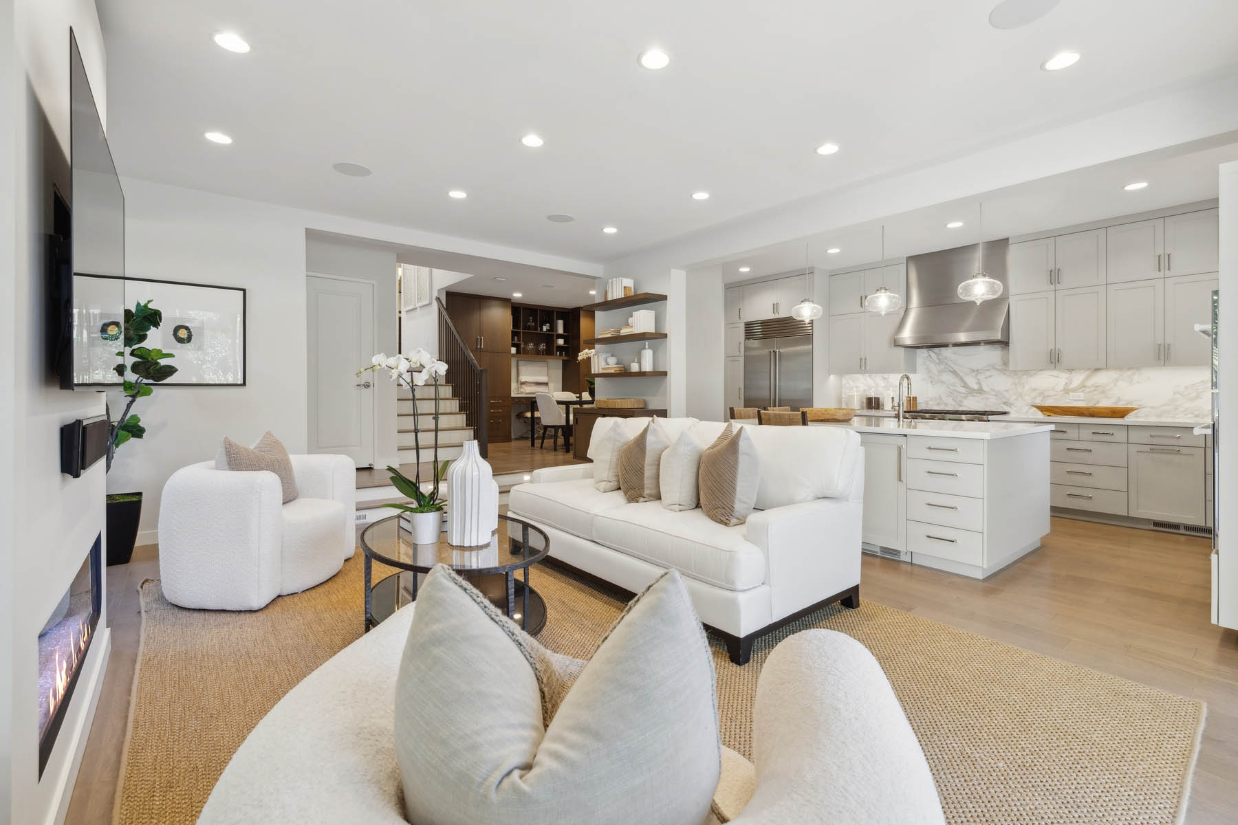 041-610-sand-hill-circle.78786.p3k.015_fire