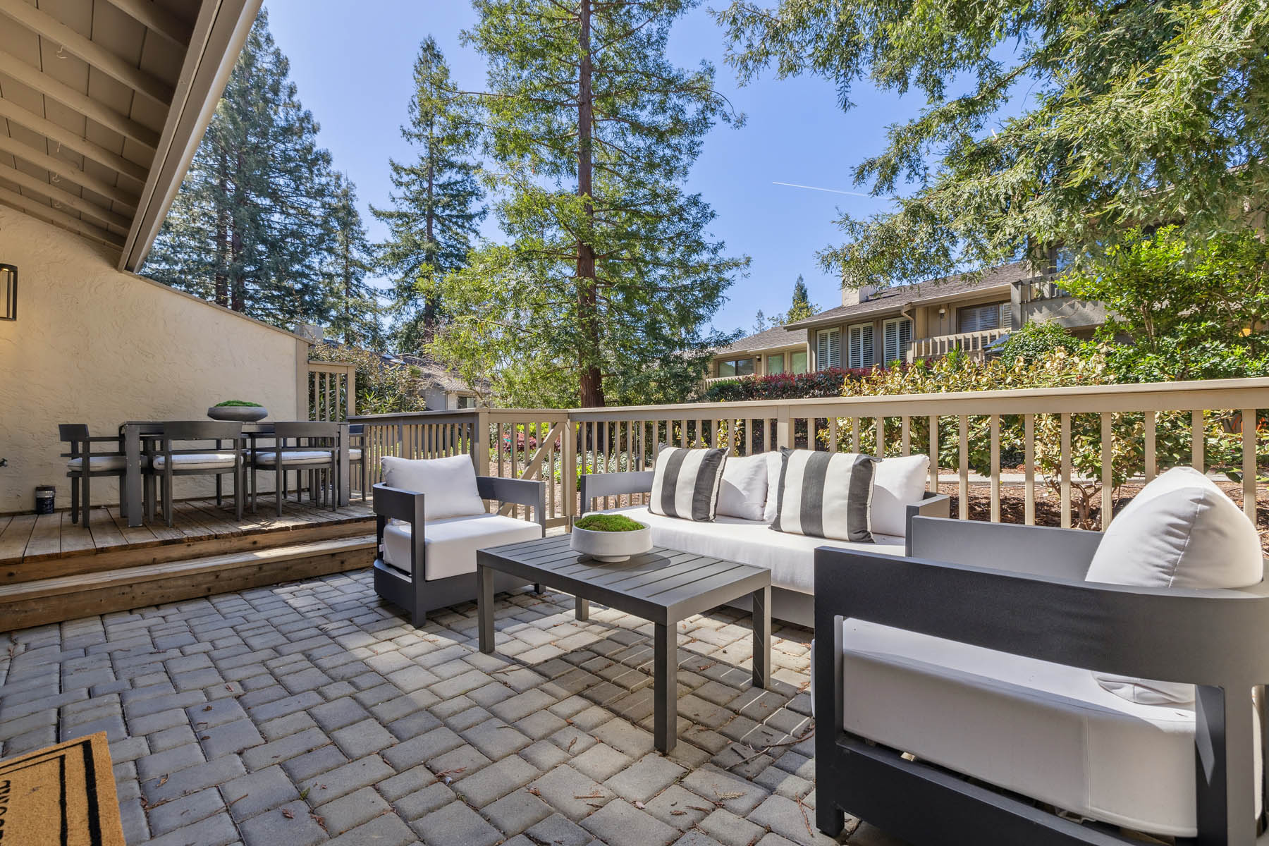 061-610-sand-hill-circle.78786.p3k.021